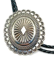 Vintage Sterling ovale Concho Bolokrawatte überbacken gestempelt Südwesten Navajo Stil - Bild 1 von 15