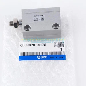 Cilindro ONE SMC CDUJB20-30DM nuovo - Foto 1 di 1