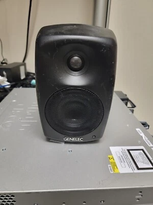 GENELEC 4020B 4" TWO-WAY Bi-Amplified QUALITY ACTIVE LOUDSPEAKER  Studio Speaker - Image 1 of 3