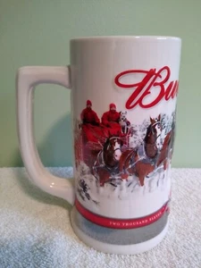 Birra 7" Budweiser Strength Power Beauty Clydesdale Horses Holiday Stein 2011 nuova con scatola - Foto 1 di 5