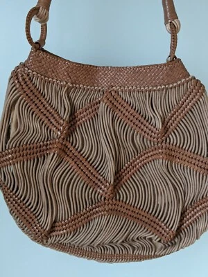 BOLSO TEJIDO PENNY NEGRO DISEÑADORES BEIGE TALLA 33X40 CM DISEÑO MUY INTRINCADO NUEVO Foto 1 de 4