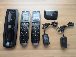 2 Logitech Harmony 900 Remote + Charging Station + Blaster READ Parts Or Repair - Afbeelding 1 van 17