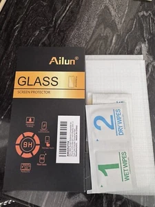 2 iPhone 13 Pro Max Screen Protectors & 1 Camera Lens Protector - Photo 1 sur 2