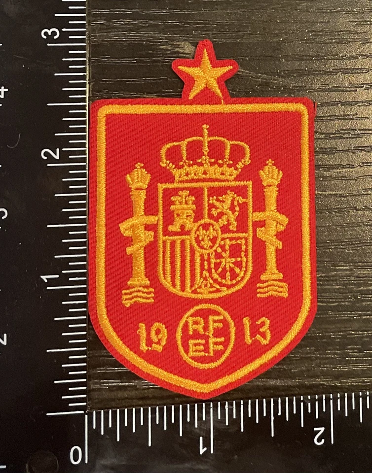 SPAIN SPANISH NATIONAL SELECT FOOTBALL TEAM IRON ON PATCH SOCCER - Image 1 of 1