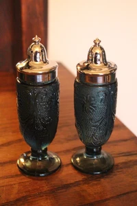 Indiana Tiara Sandwich Glass BICENTENNIAL BLUE Footed Salt Pepper Shakers RARE! - Picture 1 of 9