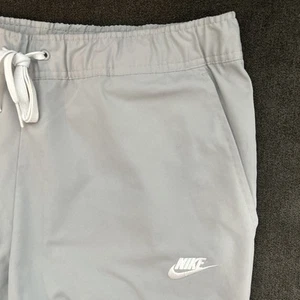 Nike Club Woven Tapered Leg Pants Mens Medium Light Smoke Grey Drawstring DX0623 - Picture 1 of 10