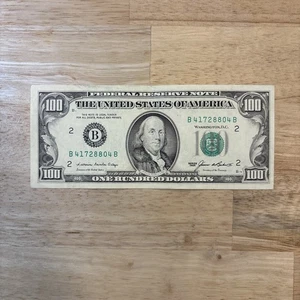 Old 100 Dollar Bill (1985)  - Picture 1 of 2