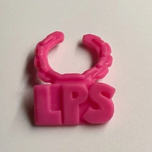 Authentic Littlest Pet Shop Original Accessories Pink LPS Chain Collar - Picture 1 of 2