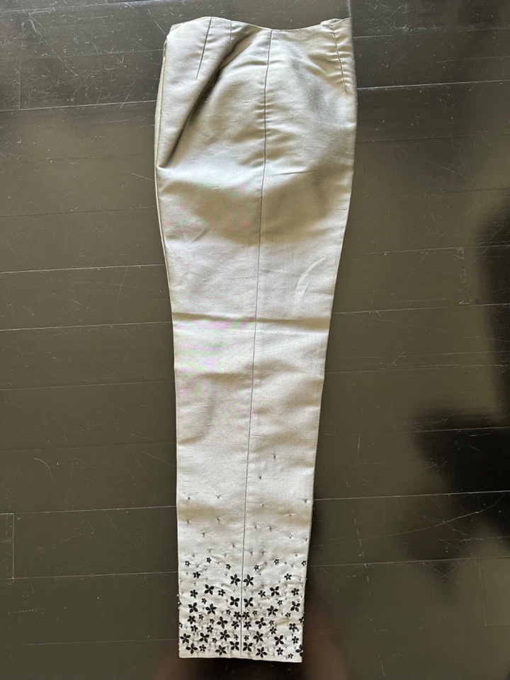 Ann Taylor 100% Silk Beaded Lower Leg Fully Lined Casual Dress Pant Size fully - Image 1 of 4