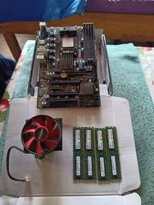 AMD 3 Hauptplatine, Prozessor inkl. Kühler, 32 GB Ram - Bild 1 von 4