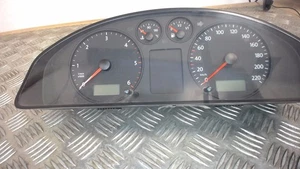 Cuadro de instrumentos VW Caravelle corto (5.si.) 7J/7H 2004-2006 - Imagen 1 de 2