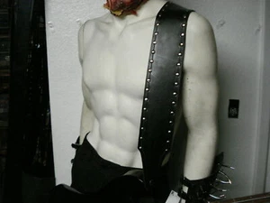 LEATHER PLAIN GUITAR STRAP...THRASH METAL...(MDLS0198)..........(METALLICA) - Picture 1 of 12