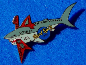 SYDNEY 14th ANNIVERSARY GREAT WHITE SHARK RED FLYING V GUITAR Hard Rock Cafe PIN - Picture 1 of 1