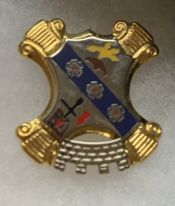 WWII 8th Infantry Regiment DI Unit Crest Pin - D-DAY JUNE 6, 1944 NORMANDY - Picture 1 of 1