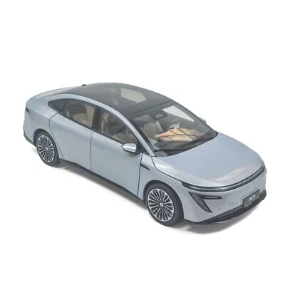 1:18 Paudi Nissan N7 2025 Diecast Model Car Gift Colloection Miniature Vehicle - Image 1 of 4