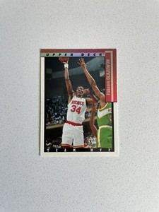 1993-94 Upper Deck Basketball Card Hakeem Olajuwon Team MVP AUTOGRAPHED