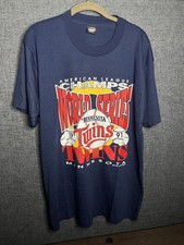 Vintage Minnesota Twins MLB Baseball Graphic Navy Shirt Unisex Men Women KV11337