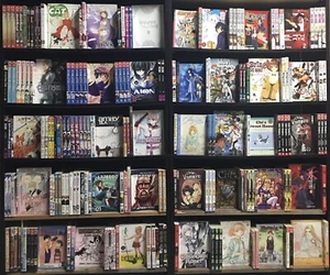 Lote de manga ""A Thru C"" ($7.99 cada uno) leer descripción fuera de imprenta novela gráfica rara mixta - Imagen 1 de 7