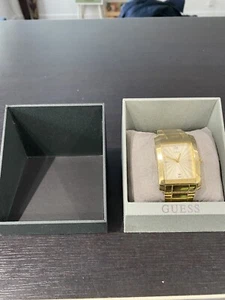 Vintage GUESS "STEEL" Gold-tone Men's Watch 50 Meter / 165 Ft. G11638G - Picture 1 of 4