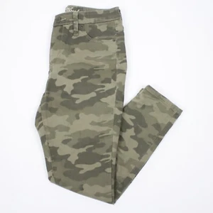 Universal Threads Damen Größe 4 tarnfarben hohe dünne kurze Hose - Bild 1 von 7