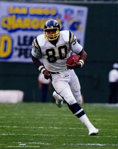 Kellen Winslow San Diego Chargers NFL Unsigned Glossy 8x10 Photo A - Picture 1 of 1