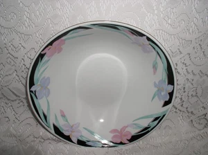 Servier-Gemüseschüssel 9" Tienshan Isabella schwarze Iris lila blau rosa Blumen - Bild 1 von 4