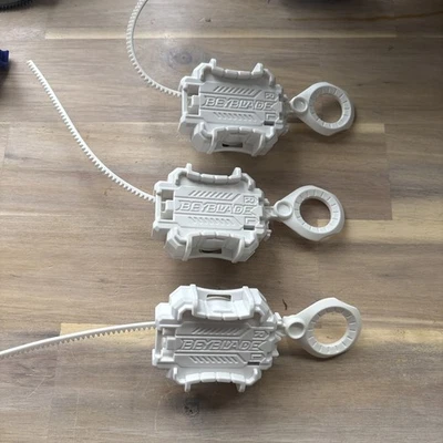 Hasbro Beyblade Burst Evolution Launcher White 1/3 - Imagem 1 de 2