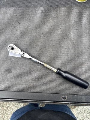 Trinquete de cabeza flexible Sears Craftsman 12" 3/8" Drive negro 44836 VT EE. UU. Nos Foto 1 de 4