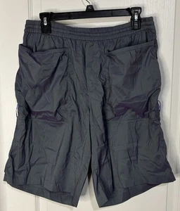 Lululemon Lab Shorts Mens Large Iridescent Green To Purple - Picture 1 of 5