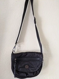 Lululemon All Night Festival Crossbody Bag Black - Picture 1 of 13
