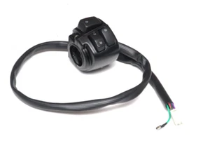 Keeway Superlight 125 Right Hand Kill Start Handlebar Switch Gear Starter Button - Picture 1 of 3