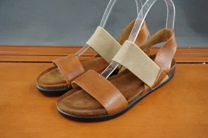 David Tate Champion Women's 7 Brown Leather Slip On Comfort Casual Sandals Shoes - Picture 1 of 11