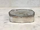 ANTIQUE HALLMARKED ALBERT COHEN ENGLISH STERLING SILVER REPOUSSE 5 SLOT RING BOX