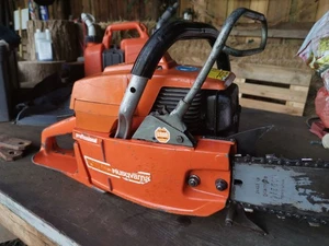 Husqvarna 2100CD Chainsaw - Picture 1 of 11