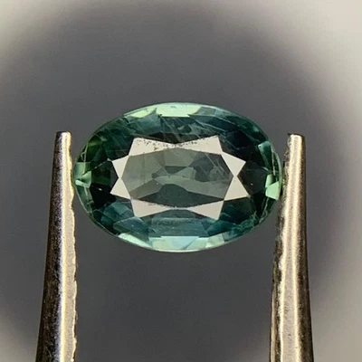 Beautiful 0.65 Ct Natural Bi Color Sapphire Madacaskar Top Cut EBS01 - Image 1 of 3