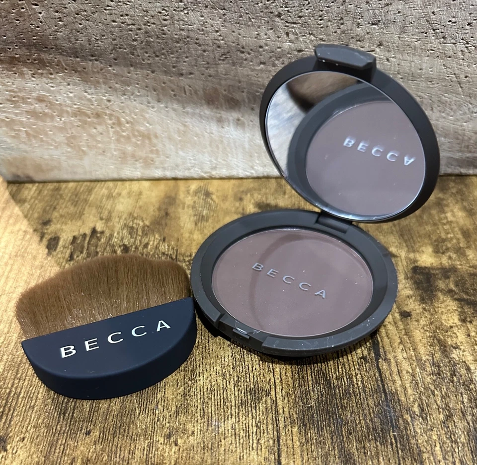BECCA ~ Base en polvo mineral Perfect Skin ~ Cacao con cepillo ~ 0,33 oz nueva ~ nueva sin caja Foto 1 de 3