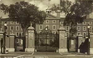 SCARCER RPPC, GATES AT BROWN U, PROVIDENCE, RHODE ISLAND, VINTAGE POSTCARD - Picture 1 of 2