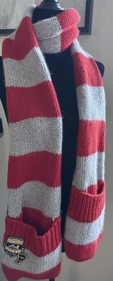 Винтажный Y2K Victoria's Secret розовый 1986 герб красный серый вязаный шарф с карманами - Изображение 1 из 4