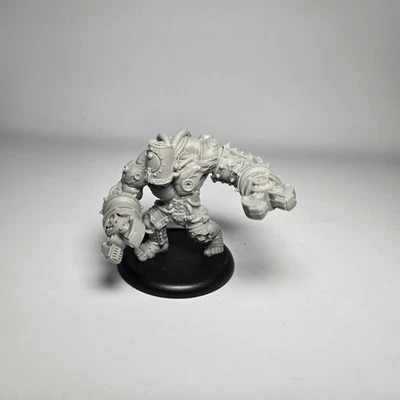 Guardián. Heavy Monstrosity [x1] Mercenaries [Máquina de calentamiento] Montado Foto 1 de 2