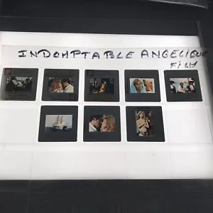 INDOMPTABLE ANGÉLIQUE - MICHÈLE MERCIER - LOT 8 DIAPOSITIVES DE PRESSE SLIDES - Foto 1 di 1