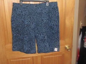 ST JOHNS BAY - MENS - SHORTS - INDIGO FLORAL - SIZE 36  (GRN-108-3x5) - Picture 1 of 4