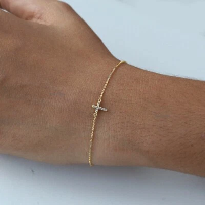 Delicada pulsera de cadena con cruz de diamantes naturales de oro de 14 k delicada pulsera cruzada Foto 1 de 4