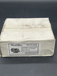 Master Maze Dwarven Forge T Shaped Cavernous Passage W/ Chasm 020-CPF NEW!! - Picture 1 of 2