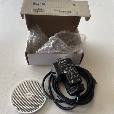 Eaton 1451E-6514 Photoelectric Sensor,Rectangl,Reflective - Image 1 of 4