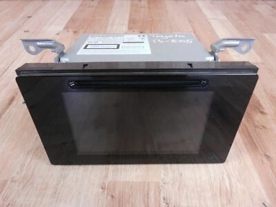 Toyota Auris II 2015-2018 navi sat-nav GPS display 86140-02360 6434C-BE2808 - Image 1 of 4