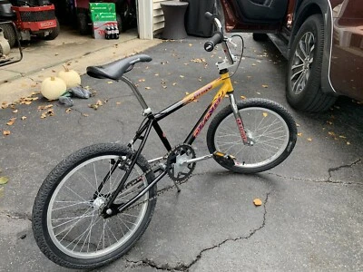 Bicicleta BMX Dyno GT Nitro D-Force - BMX Old School - Tubos Chromoly Foto 1 de 4