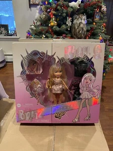 Muñeca Coleccionista Bratz x Karol G Lista para Enviar - Imagen 1 de 8