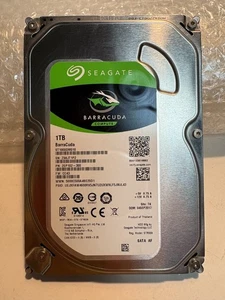 Seagate Barracuda Hard Drive ST1000DM010 1TB 3.5" SATA - Picture 1 of 6