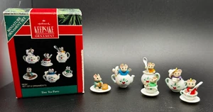 CIB Hallmark Keepsake Miniature Ornament Set Tiny Tea Party 1991 6 Mice in Cups - Picture 1 of 11