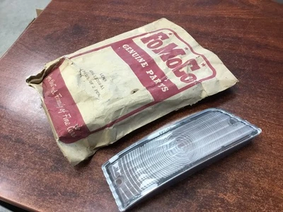 NOS Ford 1958 Fairlane Custom Sunliner Park Lamp Lens B8A-13208-A1 NO Packaging - Image 1 of 4